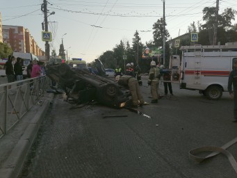 Установлены личности пострадавших в жутком ДТП на улице Калинина в Пензе