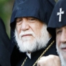 Иерархи Армянской церкви заявили о преданности католикосу