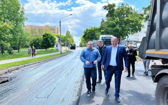 В Железногорске усилят контроль за качеством дорожного ремонта после жалоб жителей