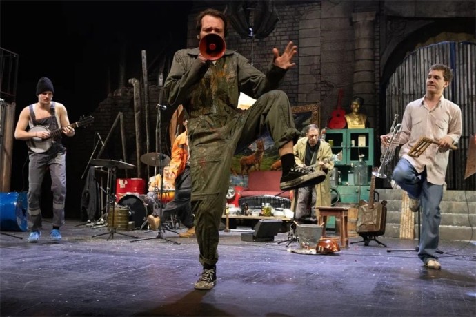 "----- На Руси ---- Хорошо". По очень отдаленным мотивам поэмы Некрасова "----- На Руси ---- Хорошо". По очень отдаленным мотивам поэмы Некрасова