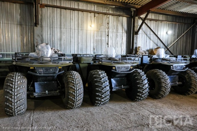 150 единиц техники получили в 2025 году бойцы СВО из Якутии