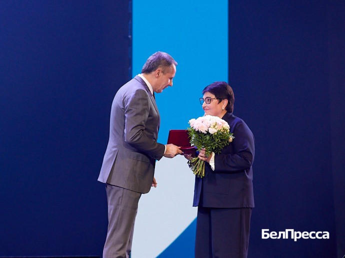«У нас все герои»: Гладков вручил награды белгородцам в канун Дня народного единства «У нас все герои»: Гладков вручил награды белгородцам в канун Дня народного единства