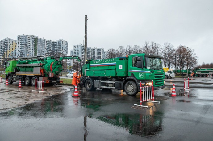 «Водоканал» с начала года построил и отремонтировал в Петербурге более 120 км сетей водоснабжения «Водоканал» с начала года построил и отремонтировал в Петербурге более 120 км сетей водоснабжения