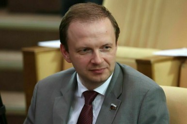 Депутат посоветовал бизнесу подстроиться под запросы голосового поиска