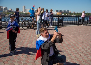 Заместитель мэра рассказал о популярности триколора среди благовещенцев