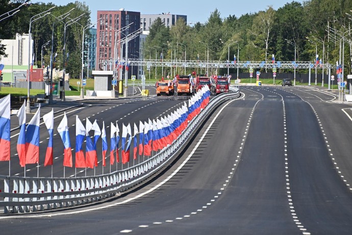 На трассе Солнцево — Бутово — Варшавское шоссе открыли более 18 километров дорог На трассе Солнцево — Бутово — Варшавское шоссе открыли более 18 километров дорог