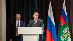 Дмитрий Патрушев: Наращивание производства и экспорта продукции АПК требует усиления контрольно-надзорной деятельности в отрасли