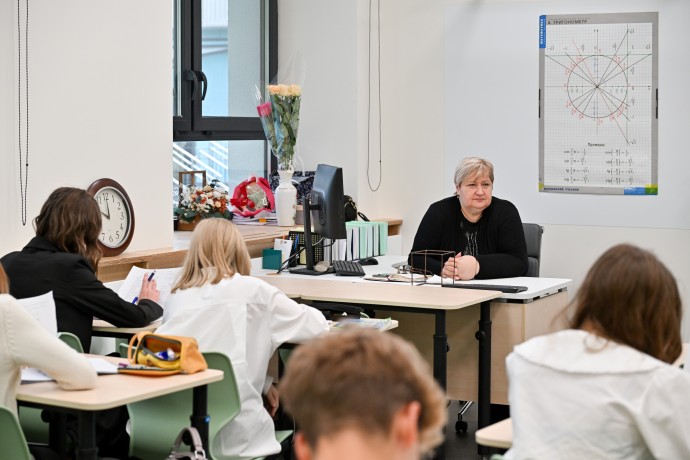 В регионах предлагают создать комиссии по защите прав педагогов