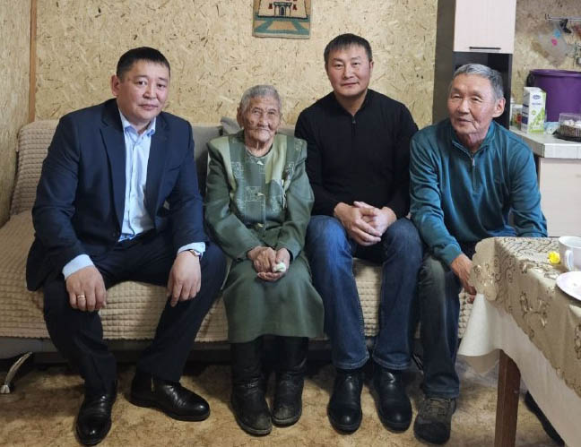 Жительнице Агинского округа исполнилось 102 года Жительнице Агинского округа исполнилось 102 года