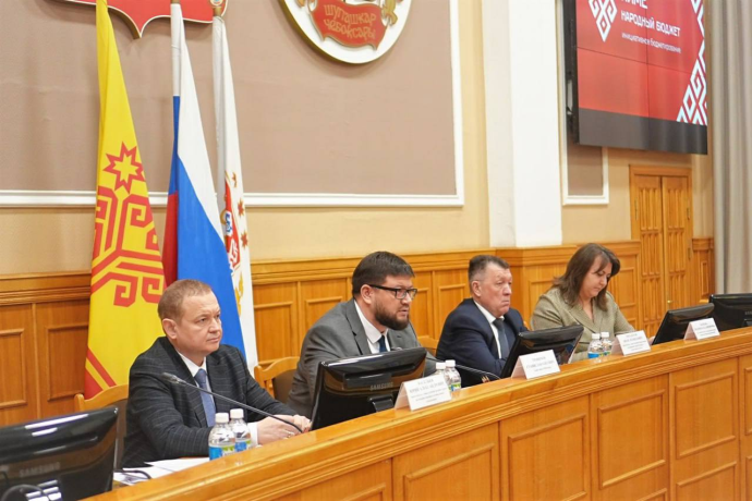 Врип главы Чебоксар Станислав Трофимов обсудил вопросы уборки дворов и эпидобстановки на еженедельной планерке в администрации Врип главы Чебоксар Станислав Трофимов обсудил вопросы уборки дворов и эпидобстановки на еженедельной планерке в администрации