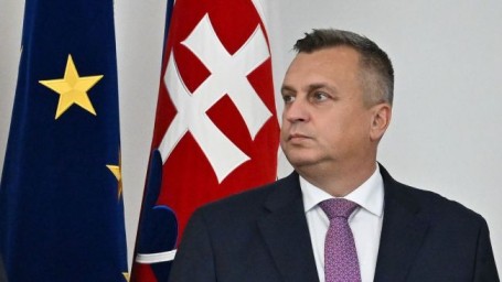 В Словакии призвали президента не одобрять рост военных расходов в НАТО до 5% от ВВП