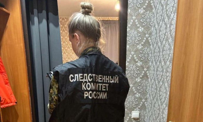 Убийство из ревности: ранее судимый мужчина забил сожительницу скалкой и ножом в Коммунаре Убийство из ревности: ранее судимый мужчина забил сожительницу скалкой и ножом в Коммунаре