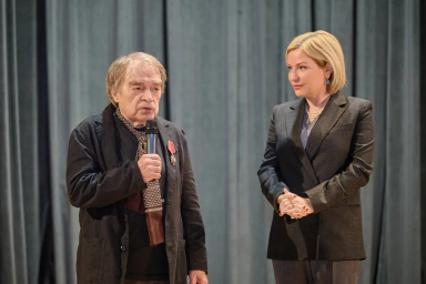 Глава Минкультуры России вручила госнаграды Александру Адабашьяну и Анне Семенович