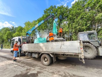 Олег Кожемяко и Антон Волошко оценили масштаб ремонта дорог в Кировском округе