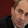 Экс-президента Армении Роберта Кочаряна увезли в больницу из суда