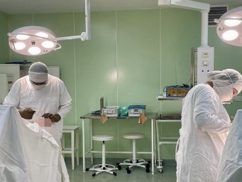 В Бурятии из мужчины выкачали два литра гноя