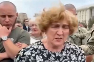 Семьи бойцов ВСУ вышли на Майдан