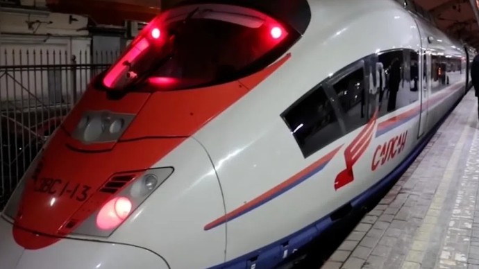 «Сапсан», следующий в Москву, по техническим причинам задержался в Ленобласти
