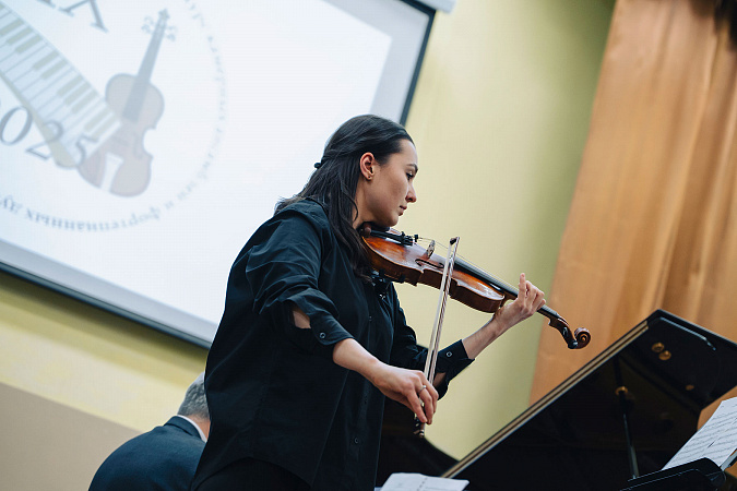 В Новомосковске стартовал международный конкурс для молодых музыкантов