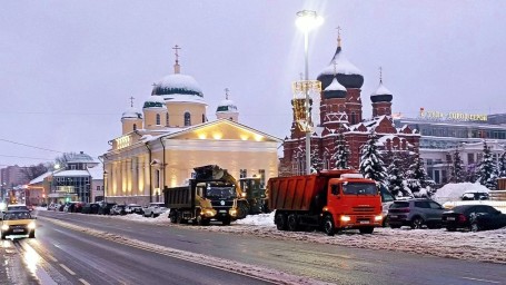 Коммунальные службы Тулы устраняют последствия снегопада