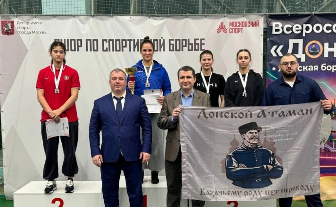Сахалинка завоевала бронзу всероссийских соревнований по вольной борьбе