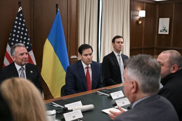 «А теперь — подеритесь!» — эксперт назвал того, кто сменит Уиткоффа на переговорах
