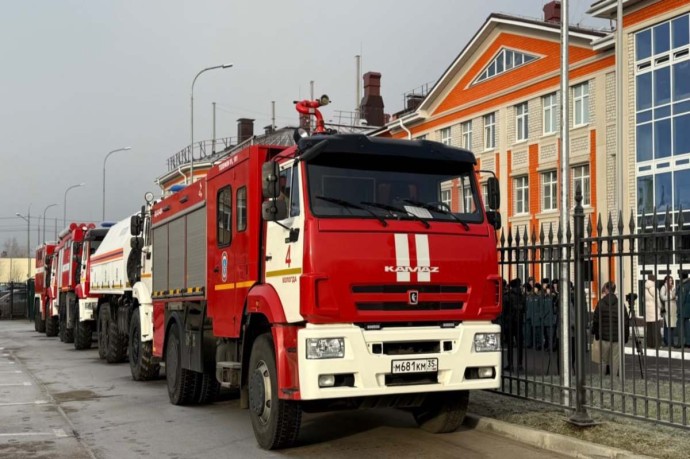 Сотрудники главного управления МЧС России по Вологодской области въехали в новое здание Сотрудники главного управления МЧС России по Вологодской области въехали в новое здание