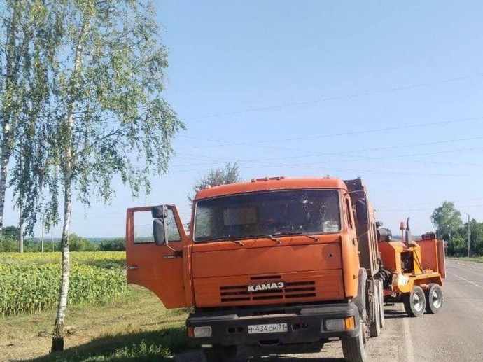 Бойцы самообороны доставили в Шебекинскую больницу троих раненых мужчин