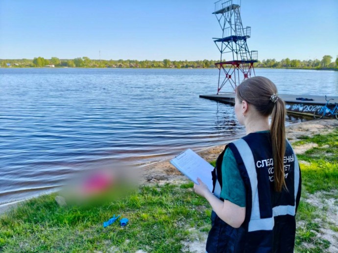 По факту обнаружения тела женщины в пруду в Омутнинском районе началась доследственная проверка