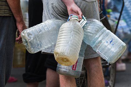 Жители ДНР описали жизнь без воды в регионе словами «меньше пьем»