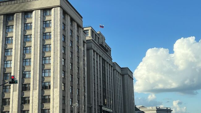 Позиция США и Европы в отношении России меняется, считают в Госдуме