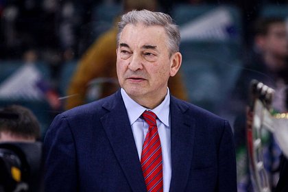 Третьяк сделал выбор между распитием пива в подворотне и на стадионе