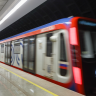 Мужчину задержали за прыжок с вагона метро в Москву-реку