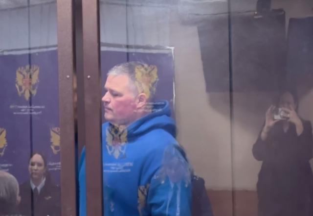 В Уфе арестовали защитника «потребительского экстремизма» Александра Реброва В Уфе арестовали защитника «потребительского экстремизма» Александра Реброва