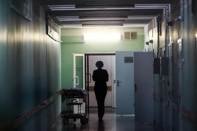 Медсестра попросила пациента отрезать пенис ее бывшему партнеру