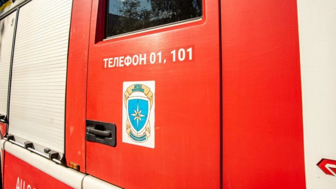 В подмосковной Балашихе тушат склад — огонь охватил 4 тысячи «квадратов»