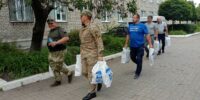 Астраханцы сдали 30 ружей и тысячу патронов