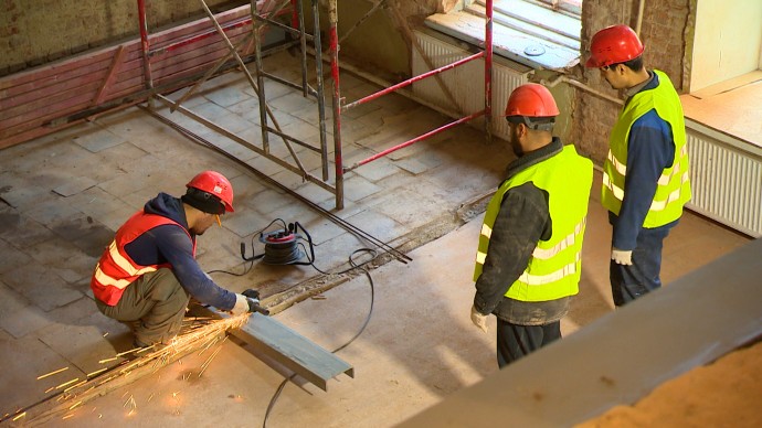 За халтуру — миллионы: в России могут ужесточить наказание за некачественный капремонт домов