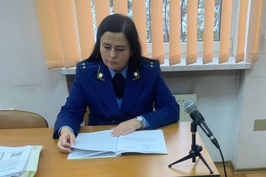 В Озерске учреждение оштрафовали за скрытый наем экс-полицейского