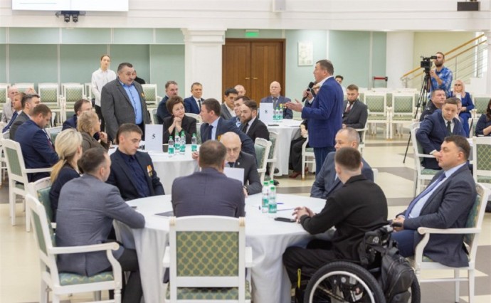 50 ветеранов СВО успешно завершили обучение по программе "Герои Сахалина и Курил" 50 ветеранов СВО успешно завершили обучение по программе "Герои Сахалина и Курил"