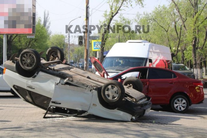 Большая авария на Савушкиной произошла сегодня утром в Астрахани