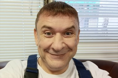 Александр Морозов показал новое лицо после похудения и пластики