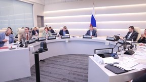 Александр Новак провёл совещание по текущей ситуации в экономике