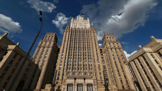 МИД России призвал "евротройку" пересмотреть решение по Ирану