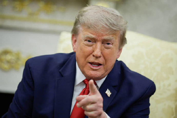 Трамп посетит финал ЧМ-2026 и вручит трофей победителю Трамп посетит финал ЧМ-2026 и вручит трофей победителю