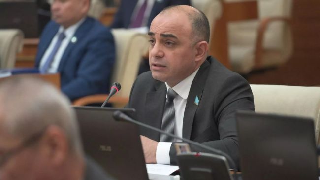В парламенте Казахстана неожиданно для всех подняли вопрос об иноагентах