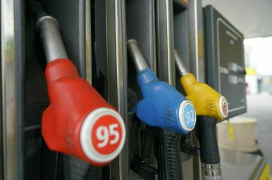 Рост цен на бензин замедлится только к концу года
