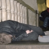 «Твари бездушные!» Москвичи поспорили из-за подростков, избивших бомжа