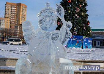 Ледяные фигуры на тему русско-китайских традиций украсят резиденцию Деда Мороза в Благовещенске