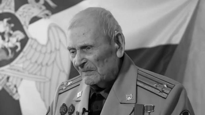 Александр Беглов выразил соболезнования в связи со смертью ветерана Великой Отечественной войны Владимира Слепова